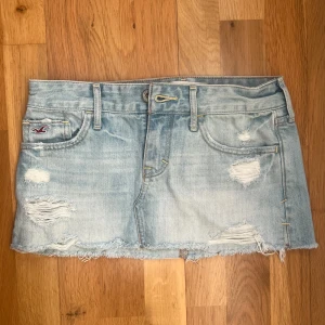 Jeanskjol - Jättefin jeanskjol från Hollister🥰