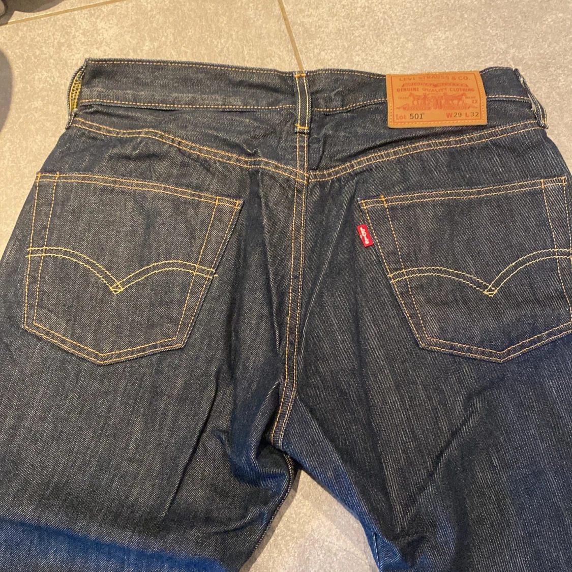 Levis jeans blå - 92
