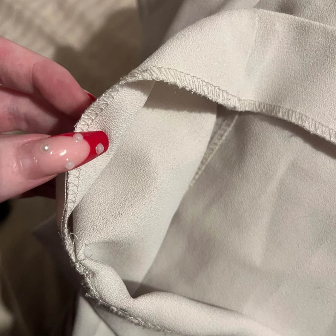 Crémefärgade kostymbyxor - 92