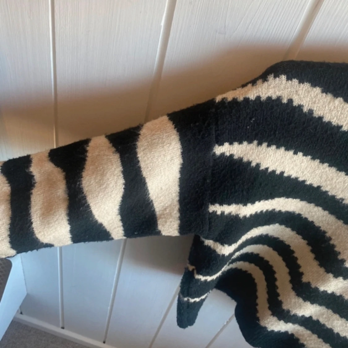 Stickad tröja  - 90