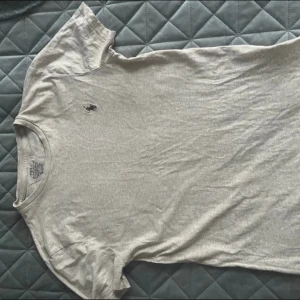 Ralph Lauren T-shirt - Jättefin Ralph Lauren tröja som är perfekt inför sommaren💞💖 