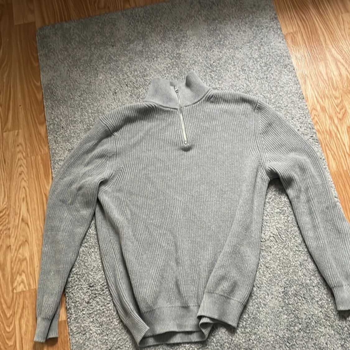 Zara quarter zip xl