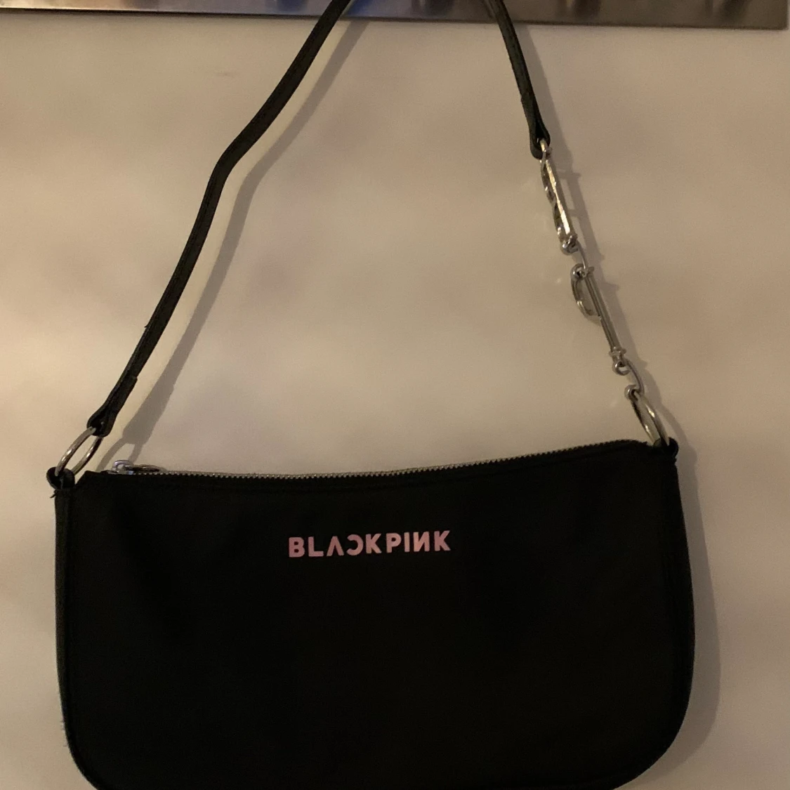 Svart Blackpink väska