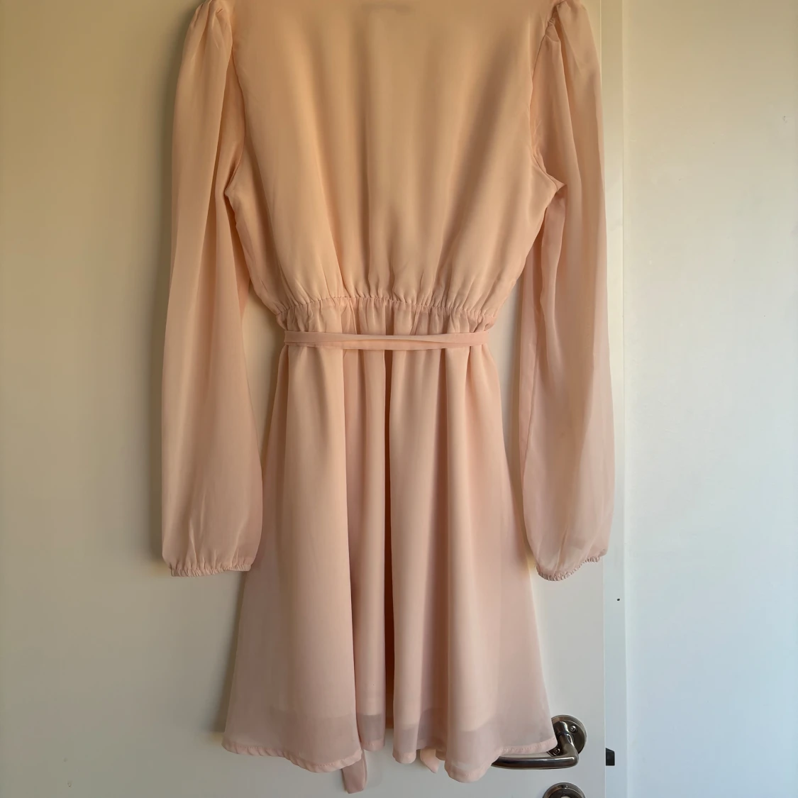 Ljusrosa klänning - 91