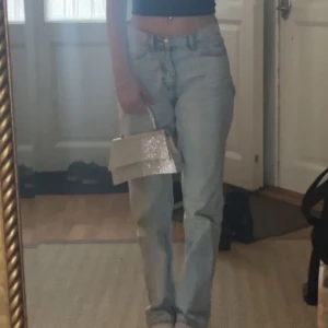 Jeans - Nytt användt 1 gång 