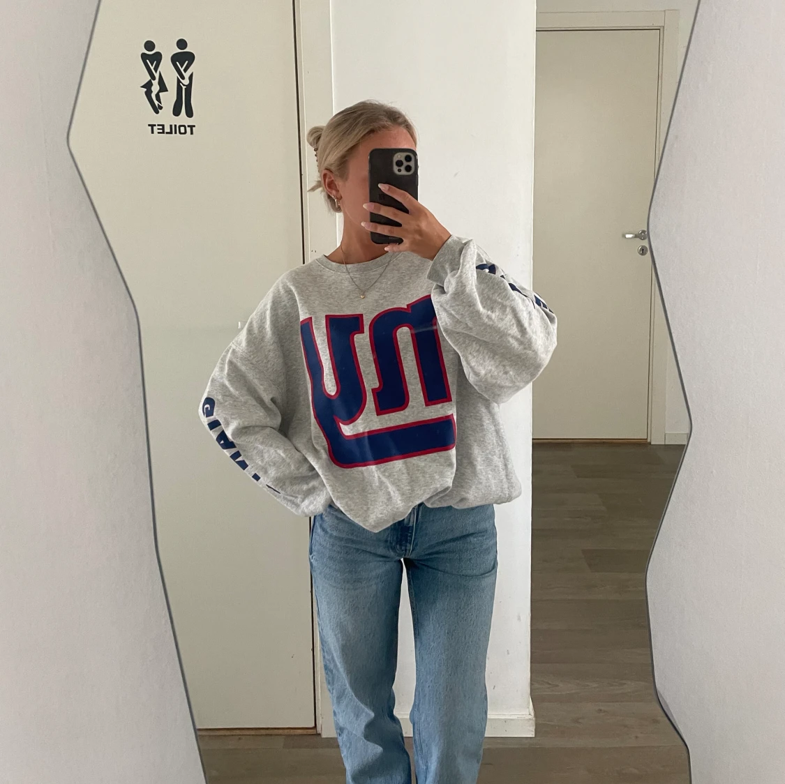 Grå collagetröja - 92