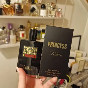 Kilian Princess - Endast testad, används tyvärr inte lika flitigt som de andra jag har. 50ml  Kvitto finns. 