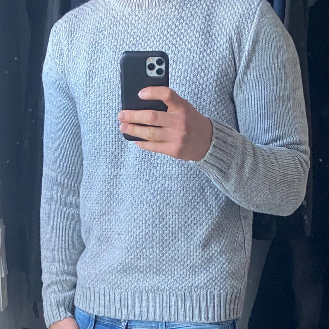 Stickad tröja från !Solid