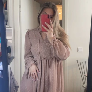 Nakd klänning  - Jätte fin rosa sommar klänning från nakd 💗