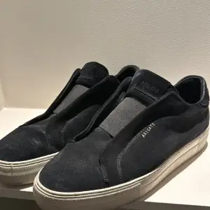 Säljer dessa arigato skor för jag slutat använda dom👍pris kan diskuteras 