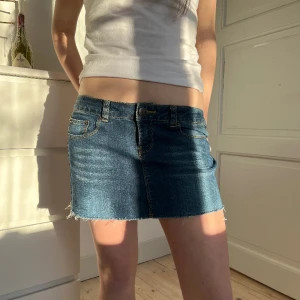 Jeanskjol  - Perfekt inför sommaren!!