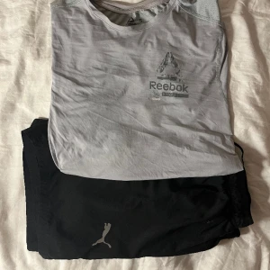 Reebok träningströja + puma träningsshorts  - Båda i storlek S, i förövrigt väldigt bra skick 