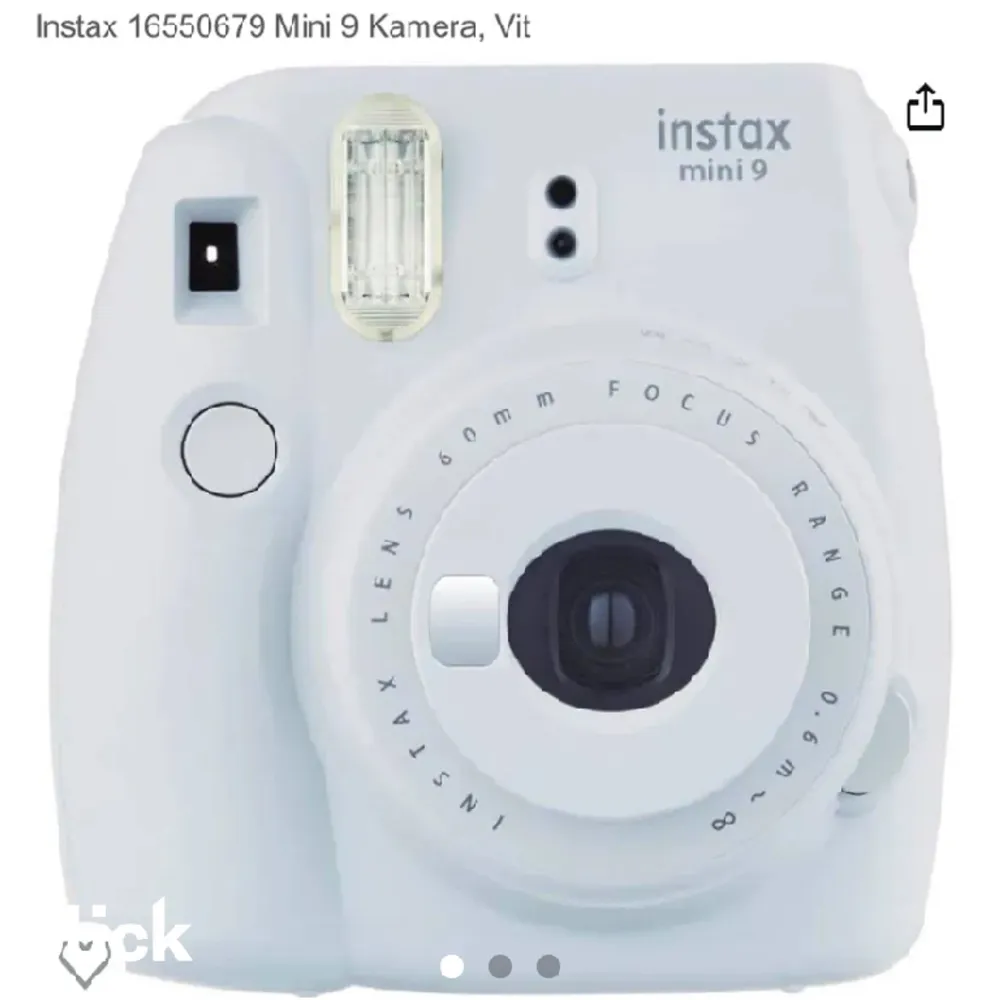 Säljer denna kamera som printar ut bilder, nypris ligger runt 1300kr men jag säljer för 500kr, man måste köpa bilder till den. Använd ish 20 gånger men den funkar som en helt ny!❤️. Övrigt.