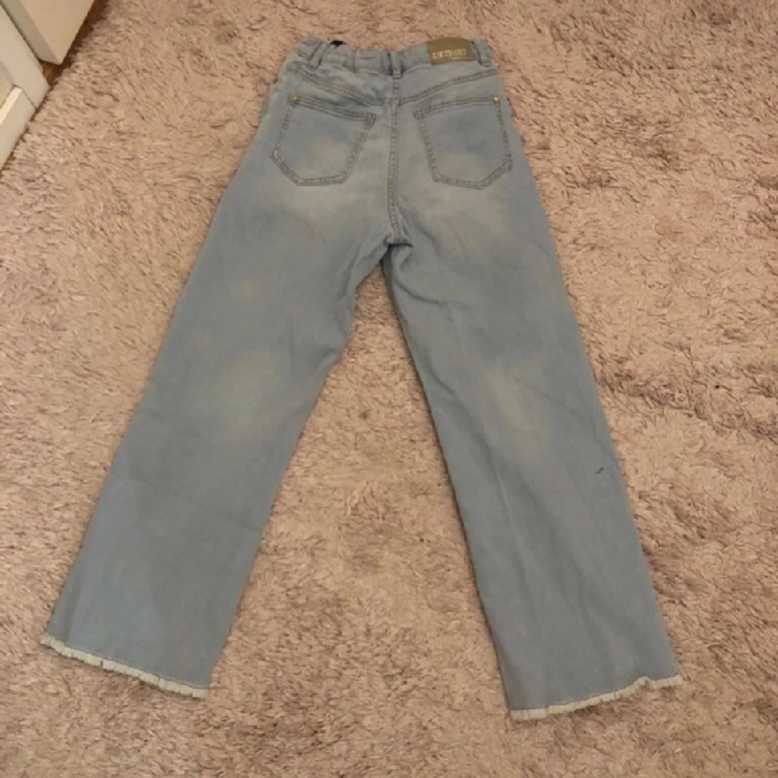 Ljus blåa jeans  - 90