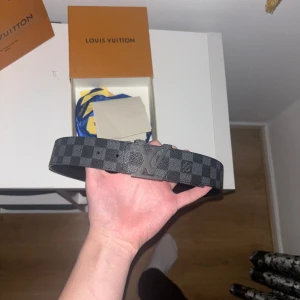 Lv belt  - Helt ny med kvitto 