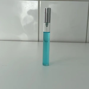 Jean Paul Gaultier la male edt  - Det är ungefär 7 ml kvar