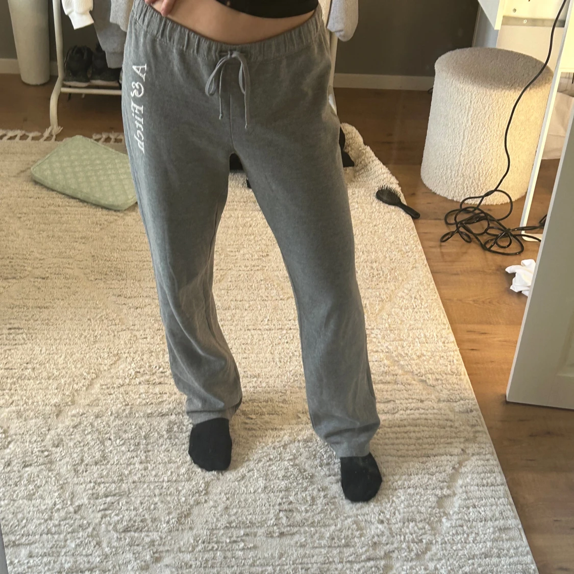 Abercrombie bootcut mjukisbyxor  - 90