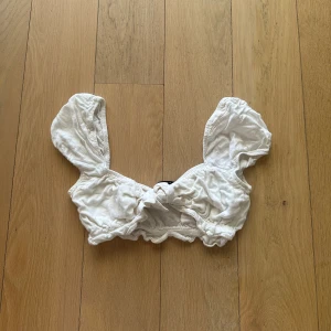 Söt topp - Söt sommartopp från Bershka 