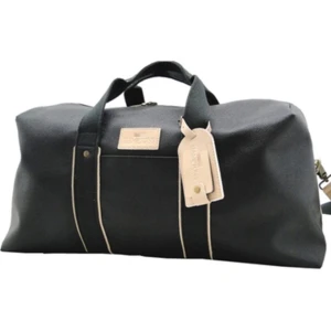 Hamptons weekend bag  - Nantucket Boston weekend bag från märke Hamptons, helt oanvänd. Size: 62cm ×26cm ×35cm 
