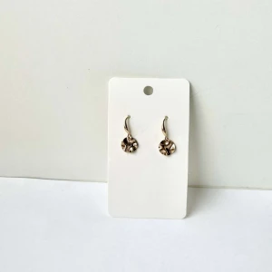 Örhängen  - Nickelfria, handgjorda örhängen tillverkade av Smyck uf (Oanvända) 