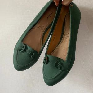 Gröna ballerina 39 - Inga skador. Fin grön och normala i storleken. Storlek 39. 