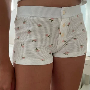 Sovshorts - Undershorts från Brandy melville, bara testade aldrig använda!! Använd gärna köp nu och hör av vid frågor <3