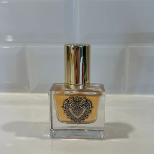 Dolce & Gabbana Devotion Eau de Parfum  - 30 ml. Noll sprut förbrukade. Inköpt på Lyko för 655, mitt pris 449.