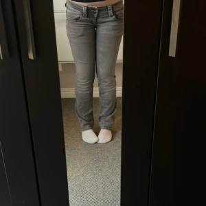 Ltb jeans  - Jättefina ltb jeans, inte använda mycket och jeansen har inga defekter! 