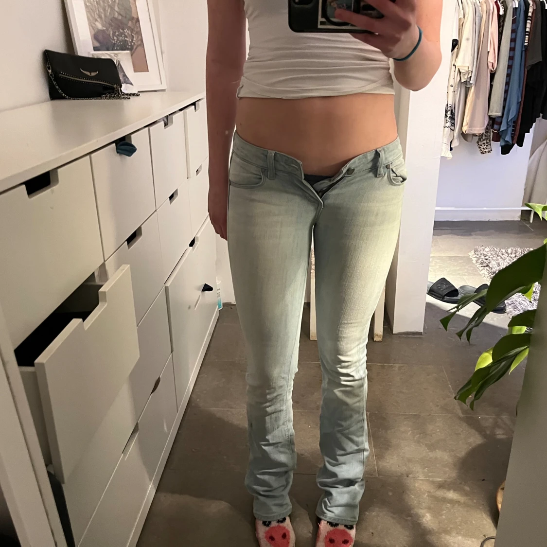 Low waist bootcut jeans