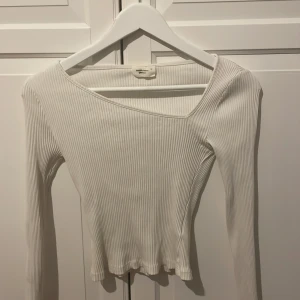 Vit tröja  - Storlek xs, randig vit topp