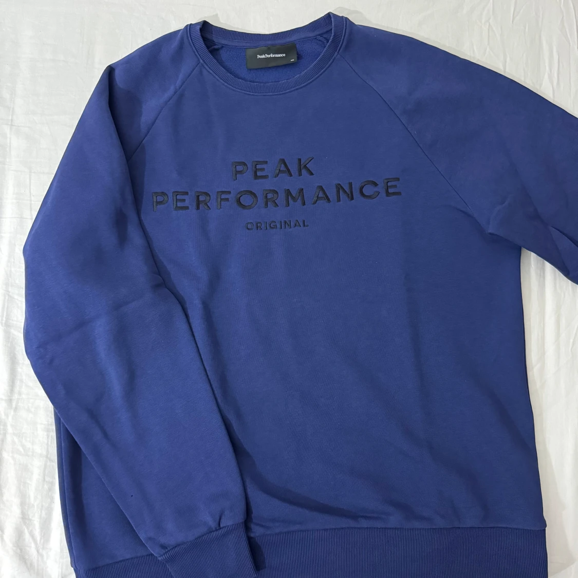 PEAK PERFORMANCE tröja
