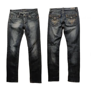 Jätte fina  miss me type jeans  - Hej säljer miss me type jeans passar verkligen till allt otroligt fina, hör gärna av dig för mått och andra frågor✅
