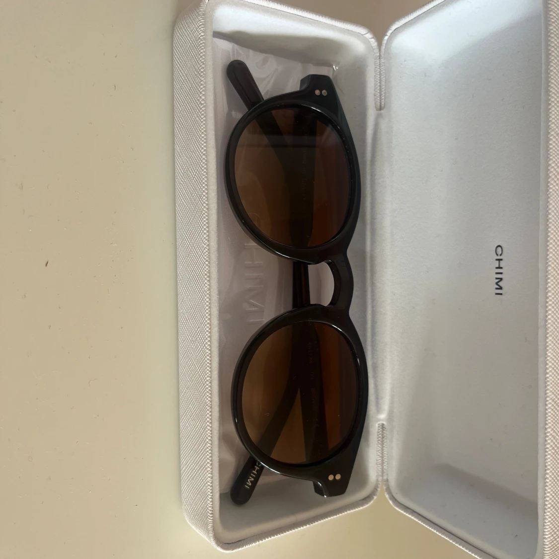 Chimi solglasögon INTRESSEKOLL - 91