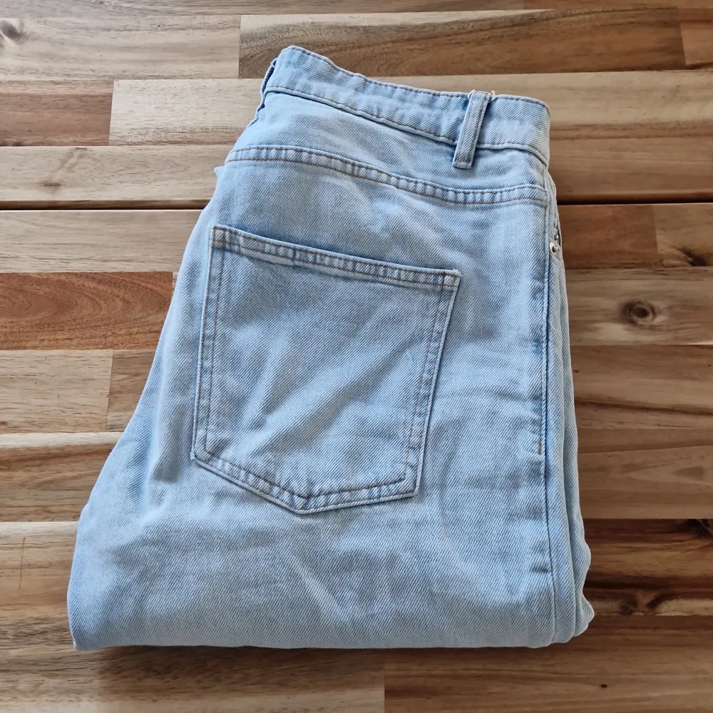 Snygga jeans! Inte mkt använda! Från Lindex. Jeans & Byxor.