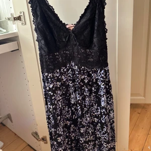 Nattlinne spets  - Superfint nattlinne från hunkemöller, nyskick och knappt använt😚