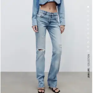 Säljer dessa jeans då de ej kommer t användning, inga defekter och användt fåtal gånger ❣️ Orginal pris 370kr 