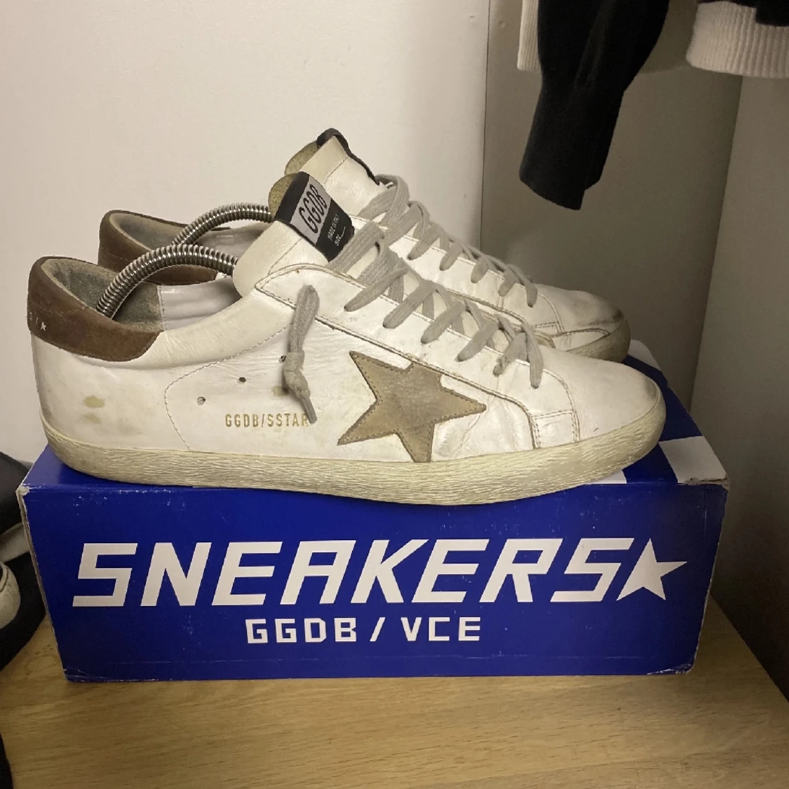 Golden goose  - 90