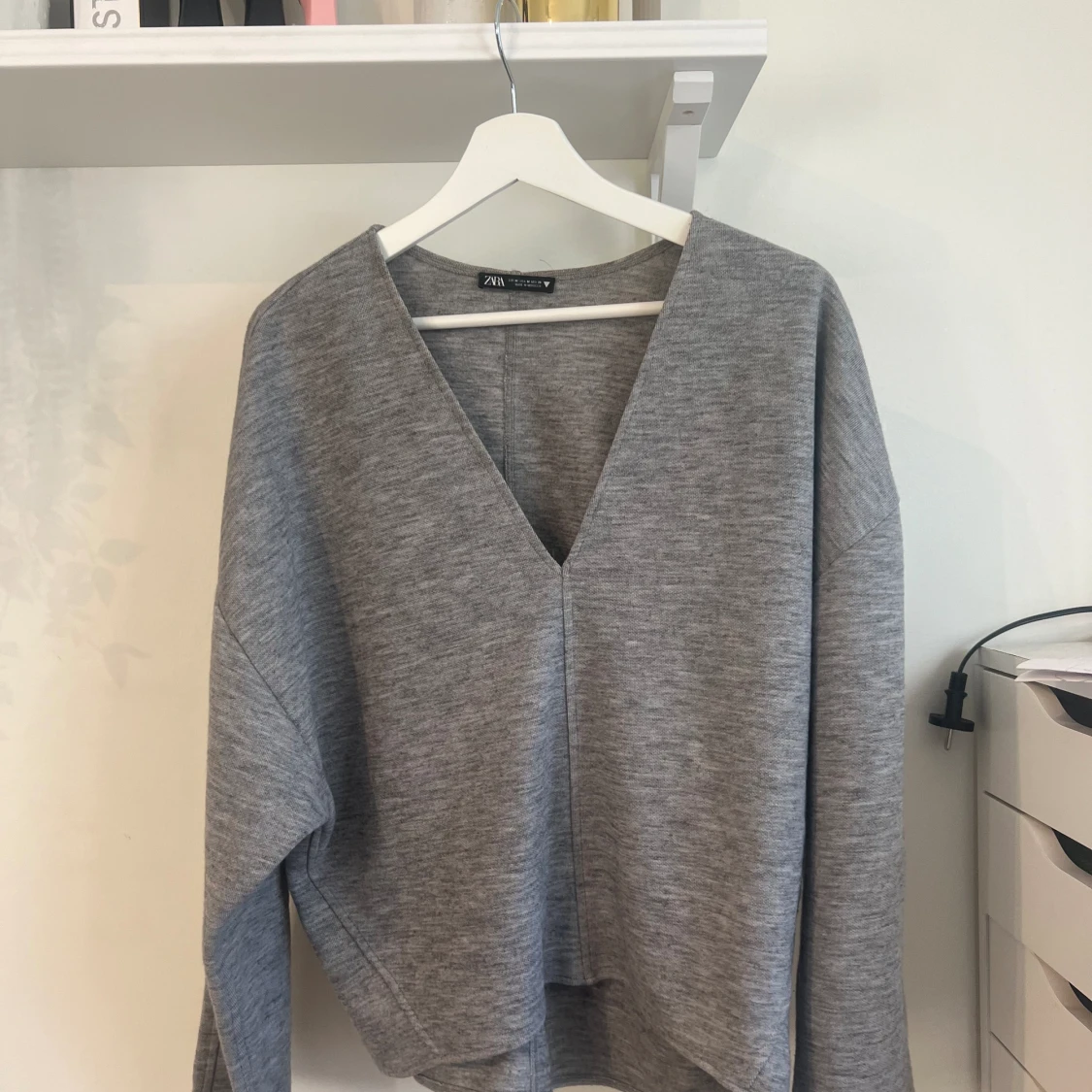 Grå tröja från Zara