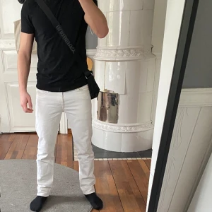 Jeans Jack&Jones - Feta jeans från Jack & Jones  i bra skick