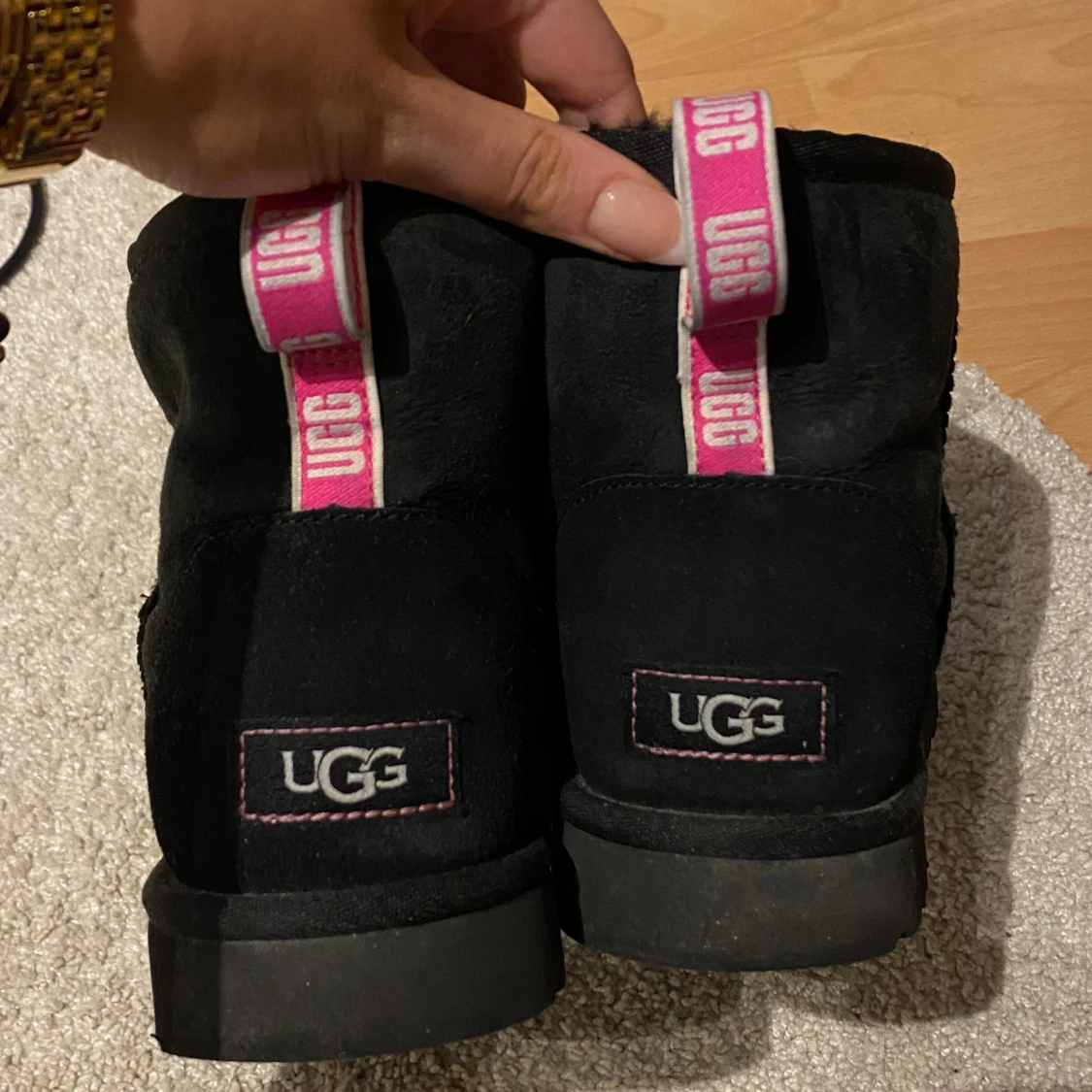 UGG classic mini