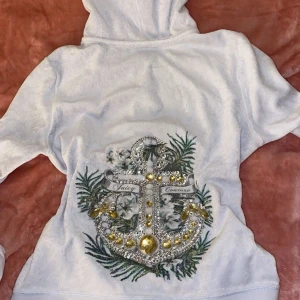 Juicy Couture kofta  - Juicy Couture kofta (väldigt ljus lila)