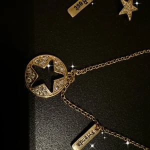 Necklace #4 - Couple necklaces for you and your best friend