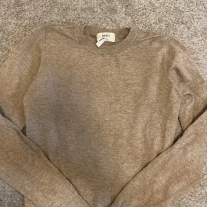 Tröja  - En fin tröja från objekt 