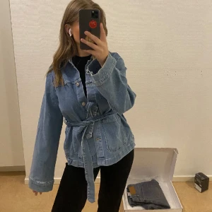 Jeansjacka - Jacka från Carin Wester, använd fåtal gånger. Stl.38 💓