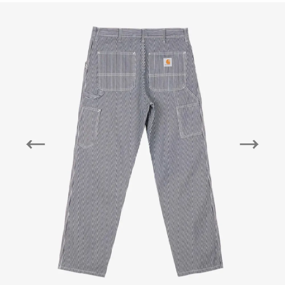 Randiga Carhartt Simple Pants Nypris 1500kr  L34/W32 Baggy i passformen. . Jeans & Byxor.