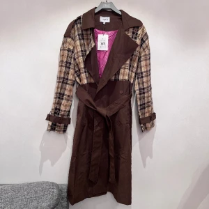 Kappa  - Super snygg kappa från Liberte Essentiel. Ny med prislapp. Ord pris 1600kr