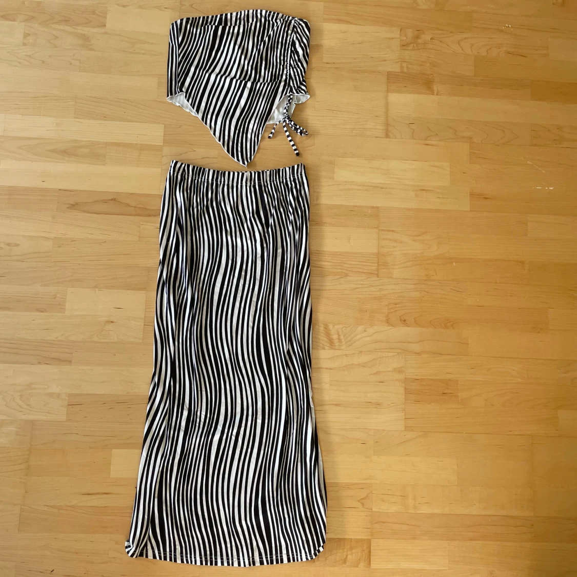 Set kjol + topp - 90