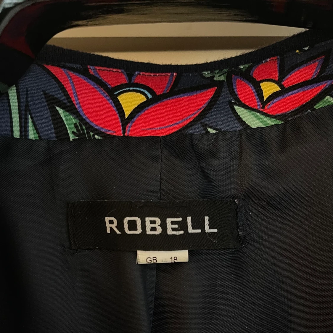 Kostymset med extra allt! - 92