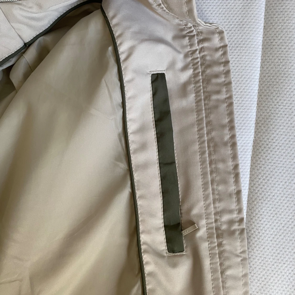 Beige bomberjacka - 92