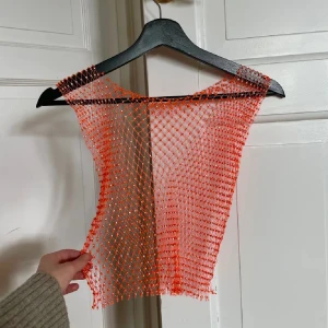 Fest-topp - Så snygg fest-topp till sommarens festivaler! Bra skick!